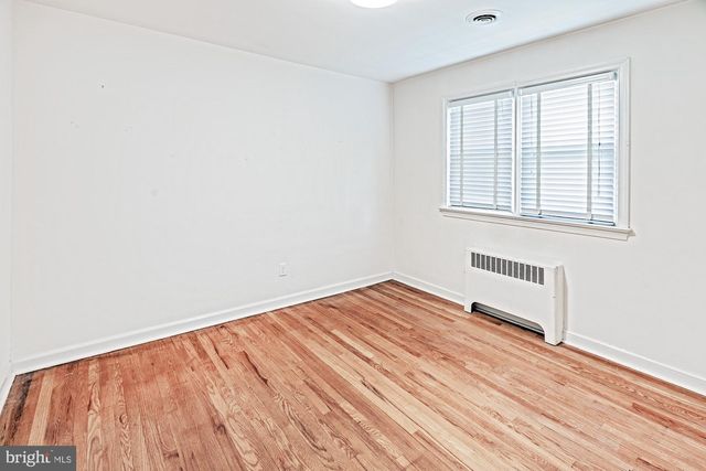 1305 MARSH RD, Wilmington, DE 19803