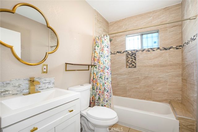 8917 Beach Street, Los Angeles, CA 90002