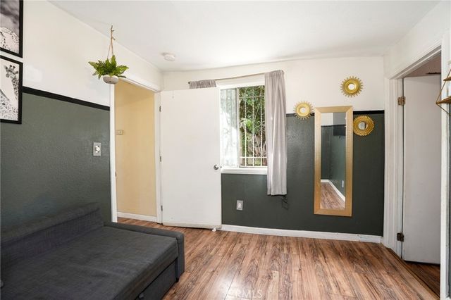 8917 Beach Street, Los Angeles, CA 90002