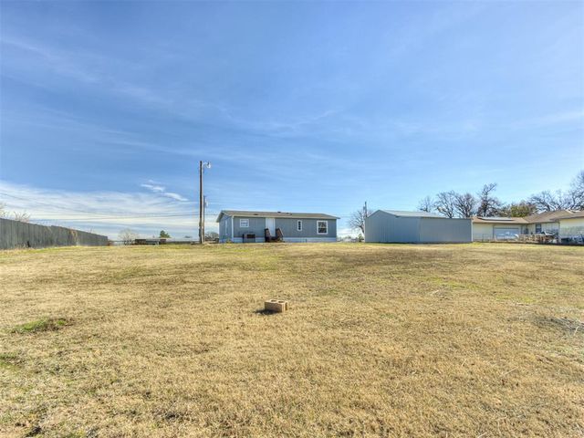 3850 S Fishmarket Road, Mcloud, OK 74851