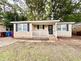 1936 Weber AVE, Chesapeake, VA 23320