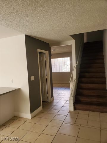 1717 Cordoba Lane, Las Vegas, NV 89108