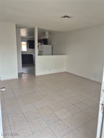 1717 Cordoba Lane, Las Vegas, NV 89108