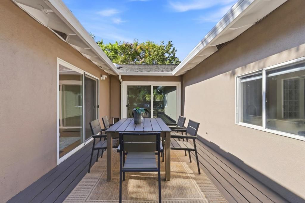 Image 35 of property listing at 1992 Montemar Way, San Jose, CA 95125