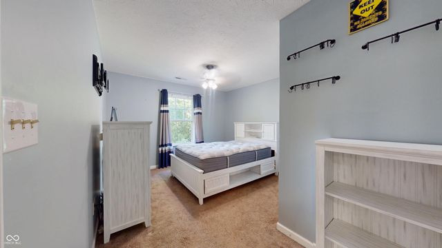 2356 Bridlewood Drive, Franklin, IN 46131