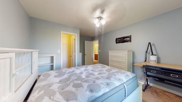 2356 Bridlewood Drive, Franklin, IN 46131