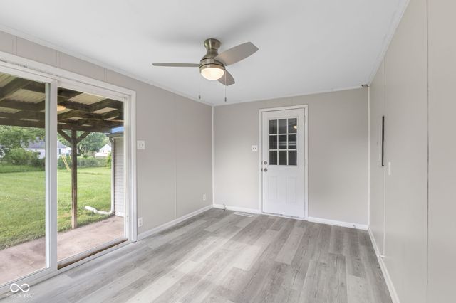 4749 W Smith Valley Road, Greenwood, IN 46142