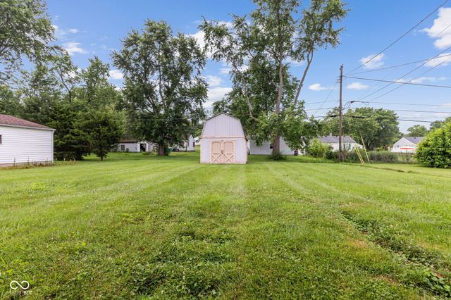 4749 W Smith Valley Road, Greenwood, IN 46142