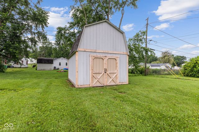 4749 W Smith Valley Road, Greenwood, IN 46142