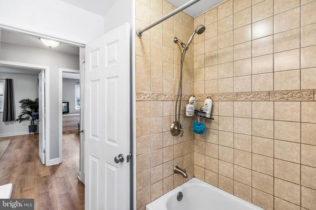 220 NORWOOD AVE, Holmes, PA 19043