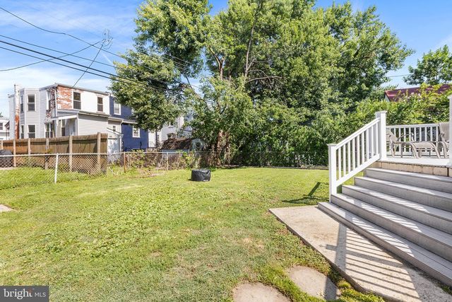 220 NORWOOD AVE, Holmes, PA 19043
