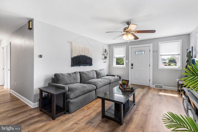220 NORWOOD AVE, Holmes, PA 19043