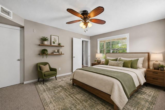 21822 Tophill Drive, Spring, TX 77388