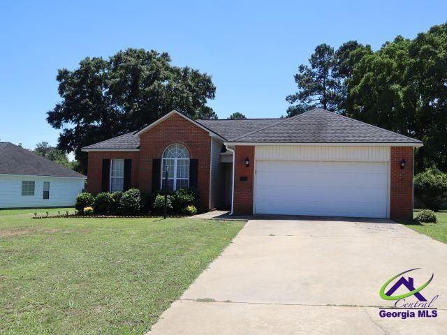 110 Roaring Forks Drive, Bonaire, GA 31005
