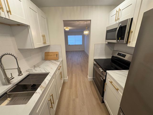 1230 Old Boynton Road 208, Boynton Beach, FL 33426