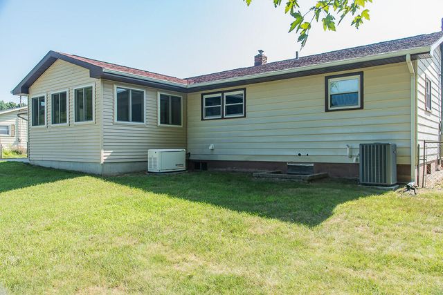 35918 Riverview Drive, Paw Paw, MI 49079