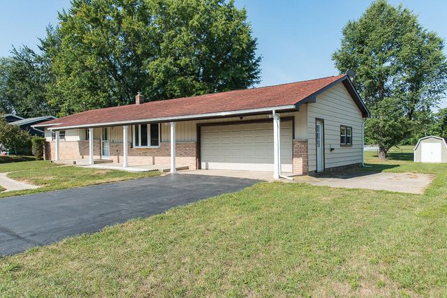 35918 Riverview Drive, Paw Paw, MI 49079