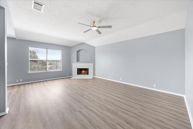 1506 Waters Edge Drive, Glenn Heights, TX 75154