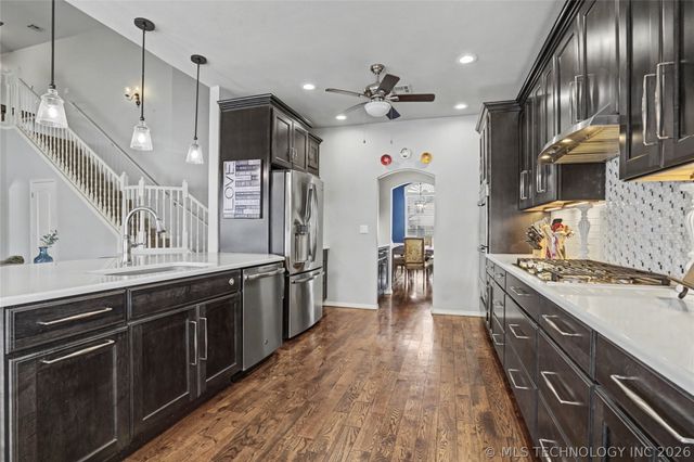 7529 E Galveston Street, Broken Arrow, OK 74014