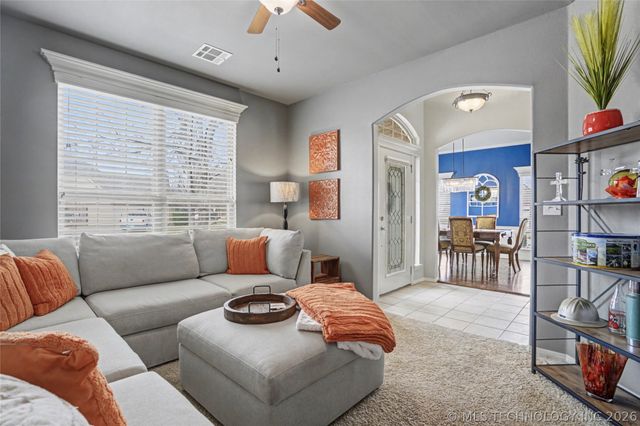 7529 E Galveston Street, Broken Arrow, OK 74014