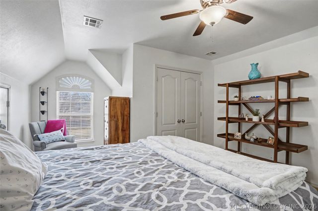 7529 E Galveston Street, Broken Arrow, OK 74014