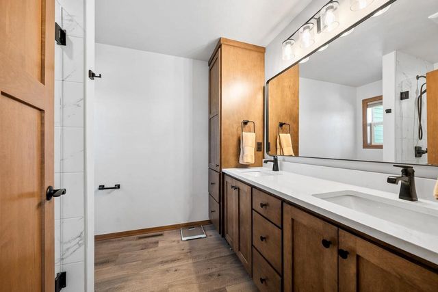 1104 BAY MIST DRIVE, Green Bay, WI 54311