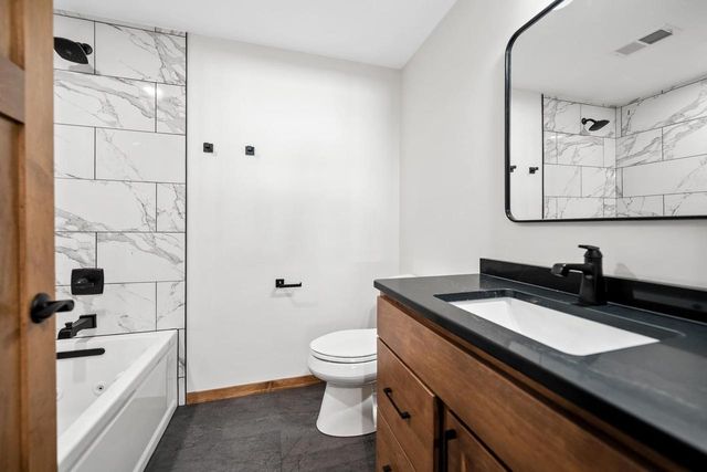 1104 BAY MIST DRIVE, Green Bay, WI 54311