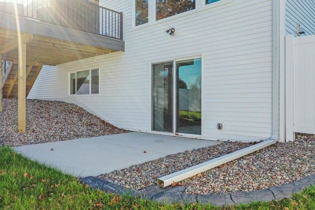 1104 BAY MIST DRIVE, Green Bay, WI 54311