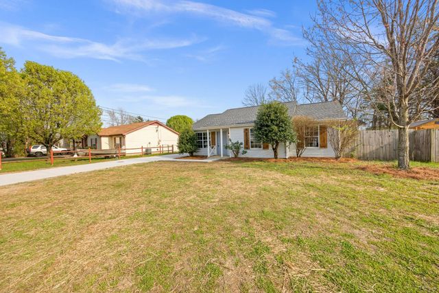 4844 Peppertree Dr, Antioch, TN 37013