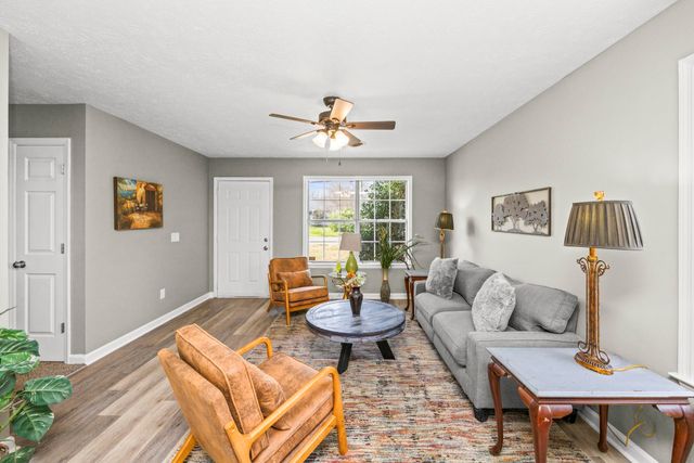 4844 Peppertree Dr, Antioch, TN 37013