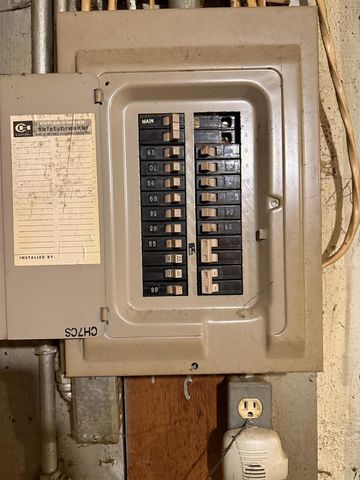 1320 Mole Avenue, Janesville, WI 53548