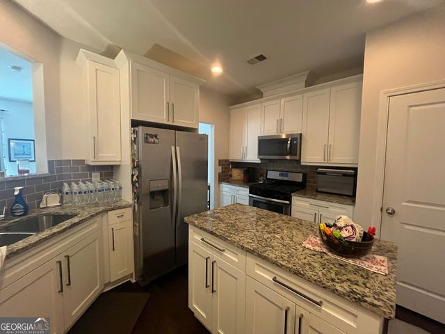 5545 Bright Cross Way, Suwanee, GA 30024