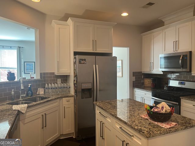 5545 Bright Cross Way, Suwanee, GA 30024