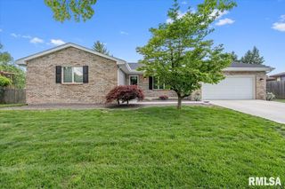 4084 HOLLYHOCK Drive, Springfield, IL 62711