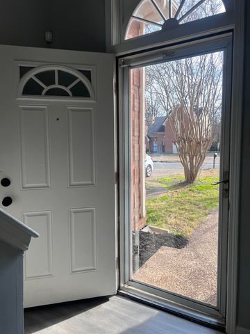 6320 KIRBY DOWNS DR, Memphis, TN 38115