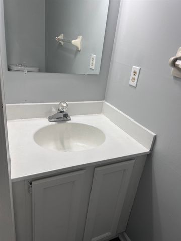 6320 KIRBY DOWNS DR, Memphis, TN 38115