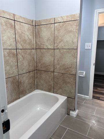 6320 KIRBY DOWNS DR, Memphis, TN 38115