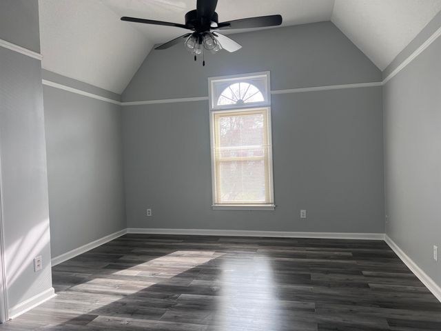 6320 KIRBY DOWNS DR, Memphis, TN 38115