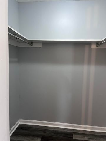 6320 KIRBY DOWNS DR, Memphis, TN 38115