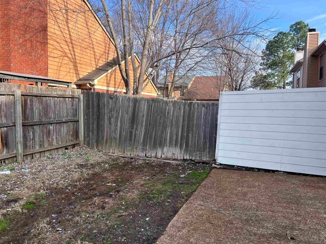 6320 KIRBY DOWNS DR, Memphis, TN 38115