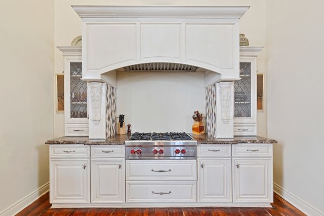 194 N Entrance Avenue, Kankakee, IL 60901