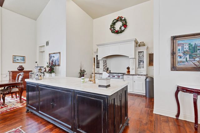 194 N Entrance Avenue, Kankakee, IL 60901