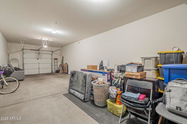 2271 E HIDALGO Avenue, Phoenix, AZ 85040