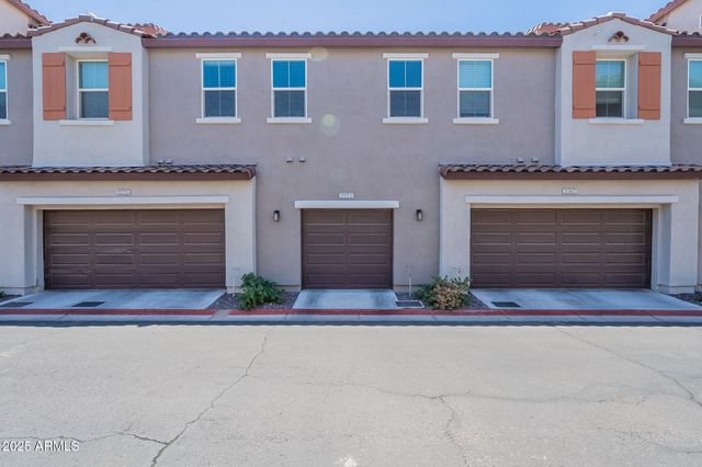 2271 E HIDALGO Avenue, Phoenix, AZ 85040