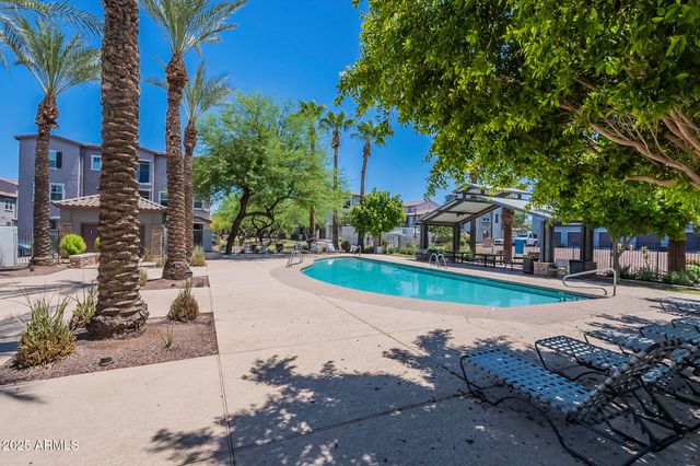 2271 E HIDALGO Avenue, Phoenix, AZ 85040