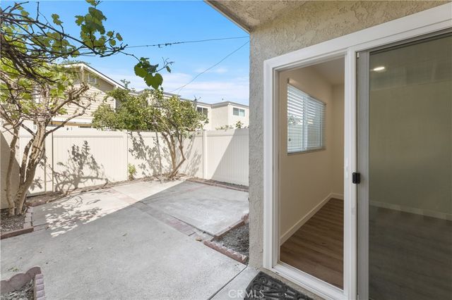 51 Golden Glen Street 1, Irvine, CA 92604