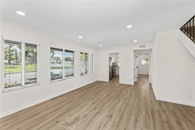 51 Golden Glen Street 1, Irvine, CA 92604