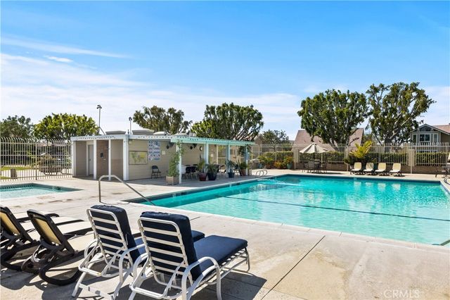 51 Golden Glen Street 1, Irvine, CA 92604