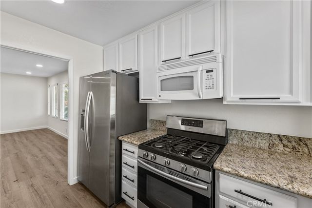 51 Golden Glen Street 1, Irvine, CA 92604