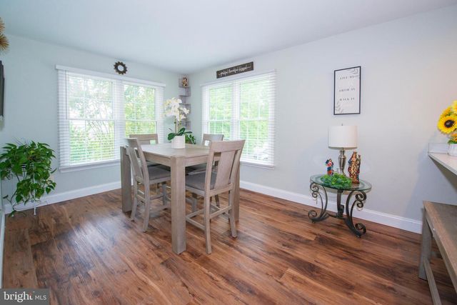 8698 DELCRIS DR, Gaithersburg, MD 20886